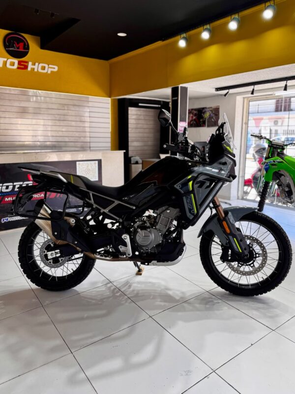 CFMOTO  450MT - 2025